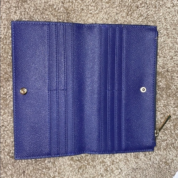 Wallet - Picture 2 of 4